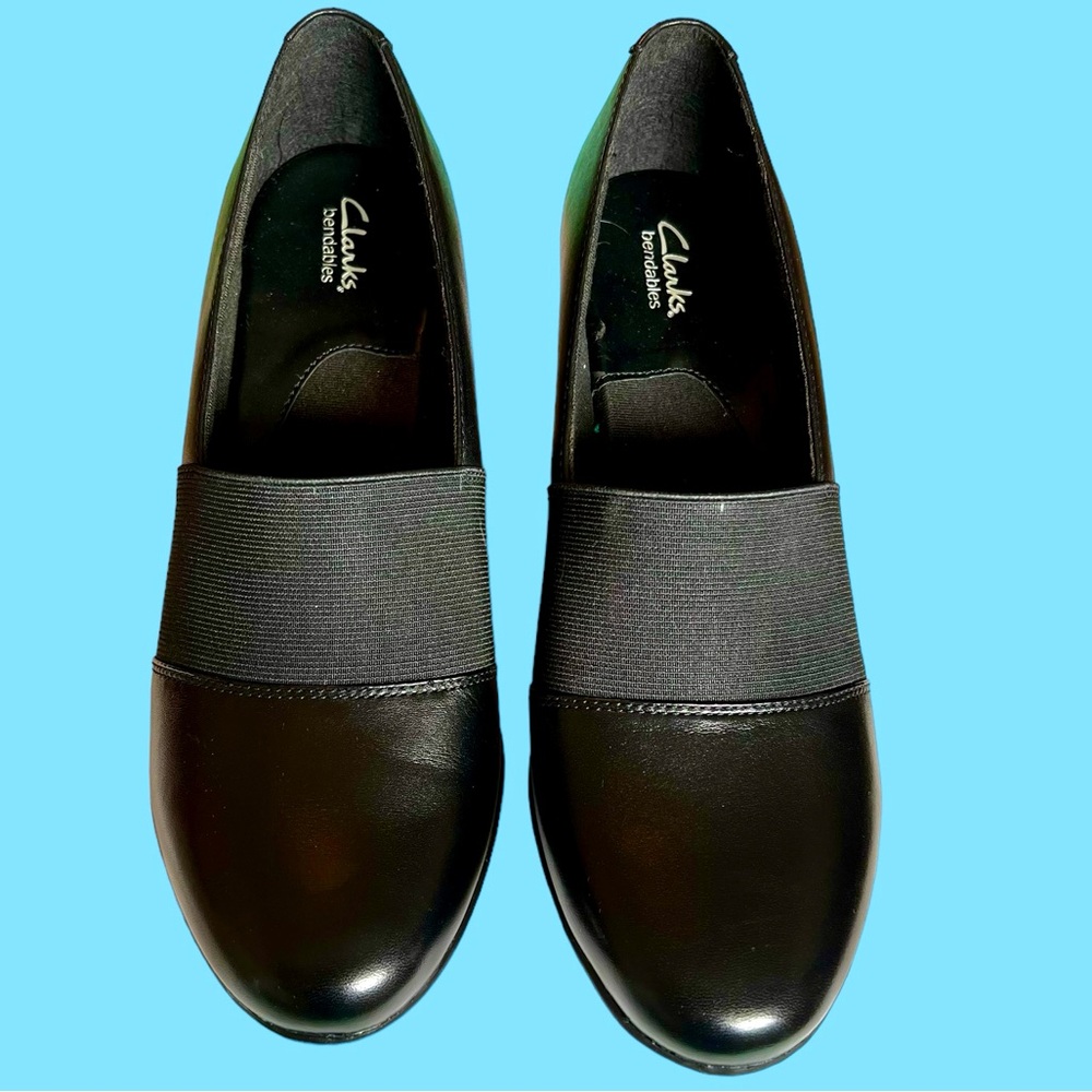 CLARKS Black “Baltic Sea” Wedge Heels Size 8 New in Box